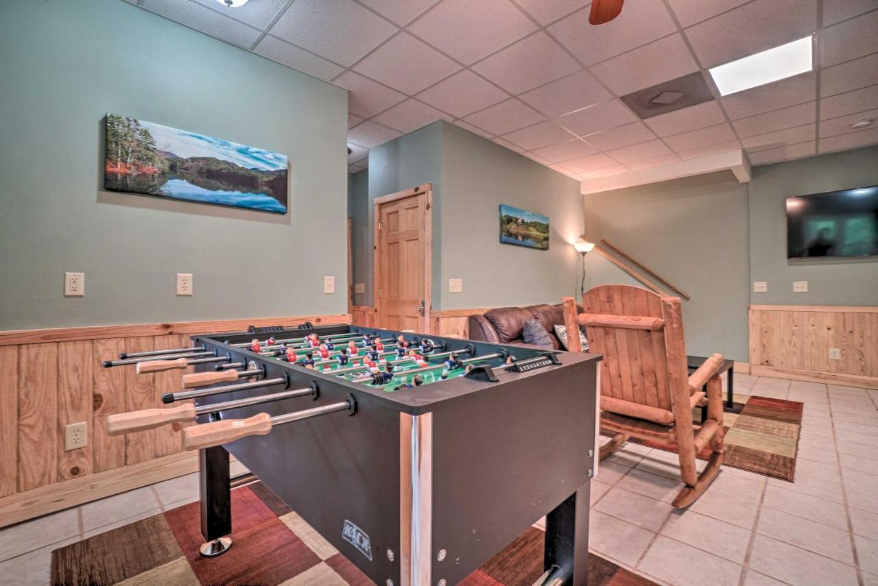 Resort Innsbruck Cabin With A Hot Tub And Deck! Helen Exterior photo